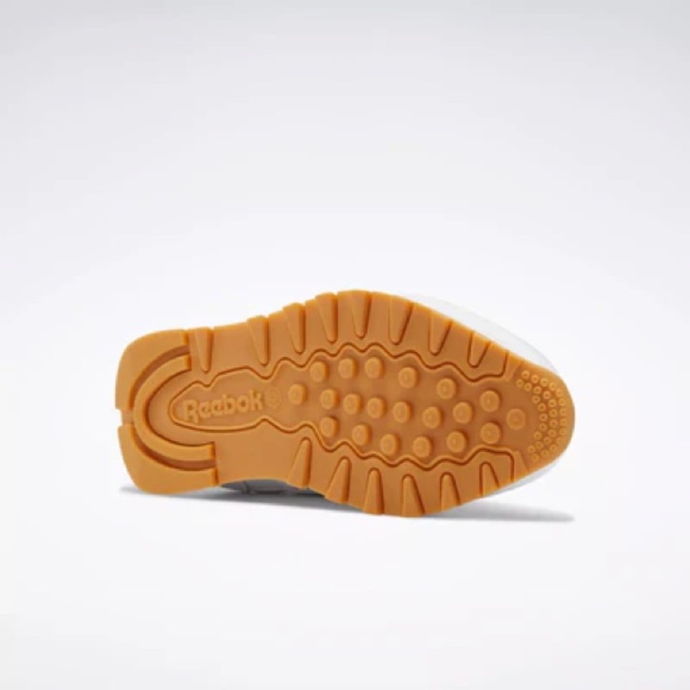 Reebok Women's Classic Leather Shoes - Picture 5 of 10
